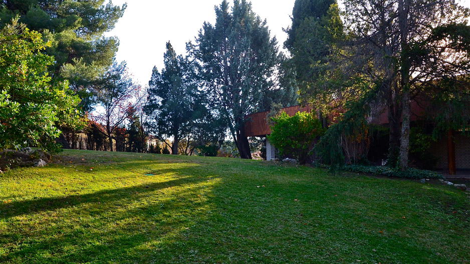 Chalet en Las Rozas con vistas a un campo de Golf. Vende: Remax Precio: 1.190.000 .