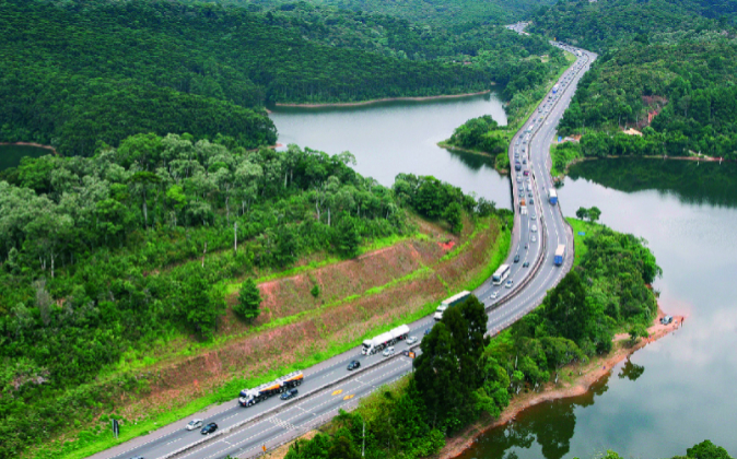 Una de las autopistas que gestiona OHL en Brasil