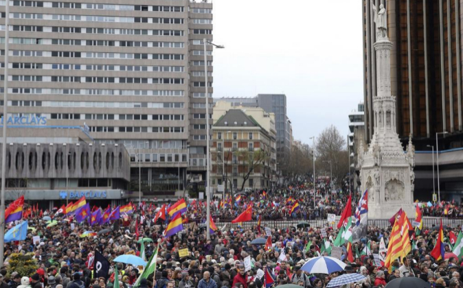 Miles de participantes en las Marchas por la Dignidad, el sábado...