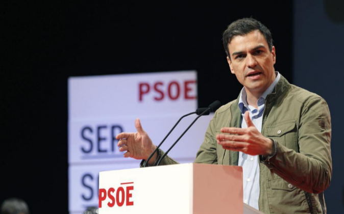 El secretario general del PSOE, Pedro Sánchez, ayer en Zaragoza