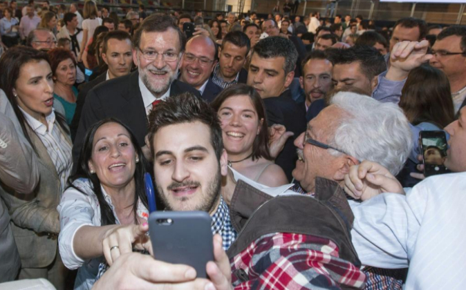 El presidente del gobierno Mariano Rajoy el pasado 18 de abril en...