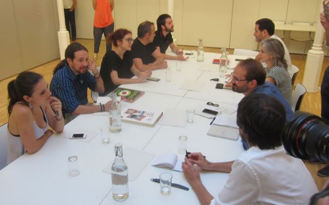 Reunión de las direcciones de Podem e ICV en Barcelona, el pasado...