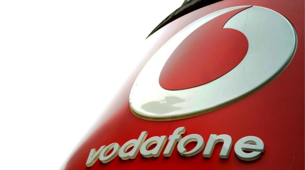 Logotipo en una tienda de la compañía de telefonía móvil Vodafone