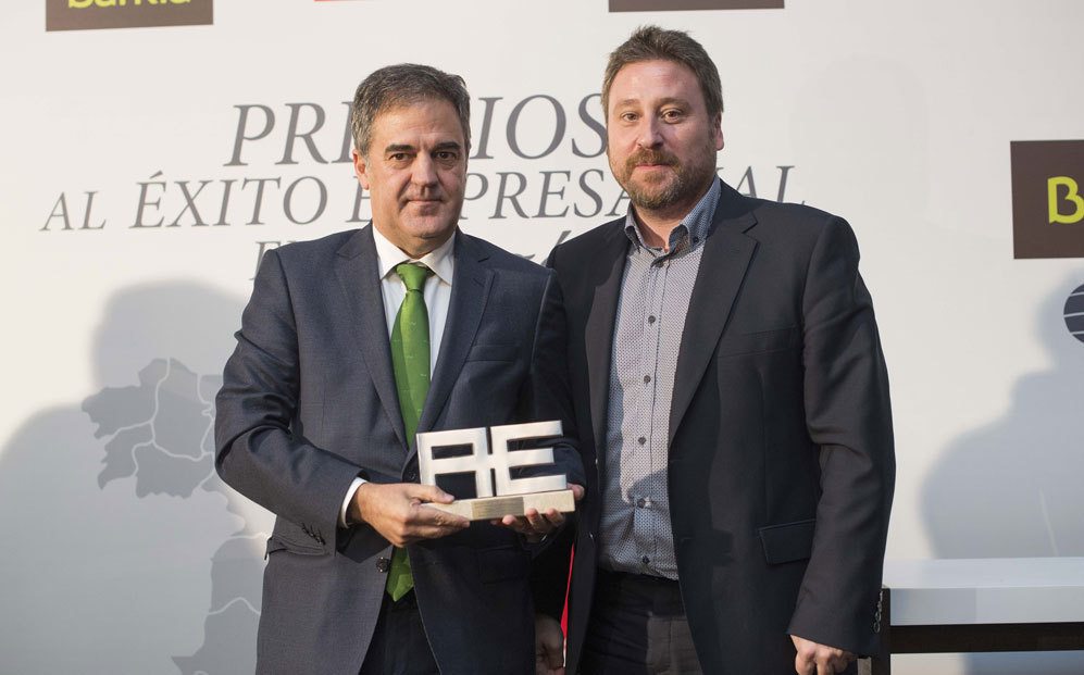 Ramn Alejandro Balet, presidente del Saica, fue reconocido como el...