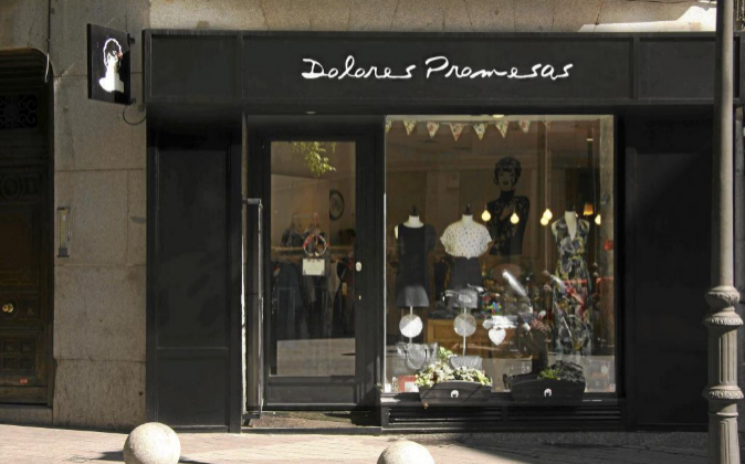 Tienda de Dolores Promesas en la calle Desengaño de Madrid, muy...