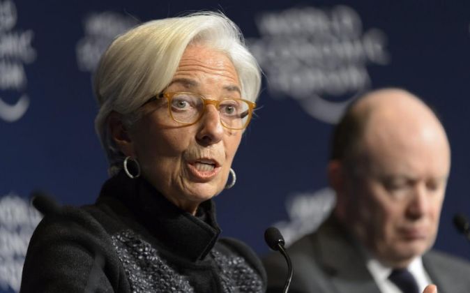 La directora del Fondo Monetario Internacional, Christine Lagarde,...