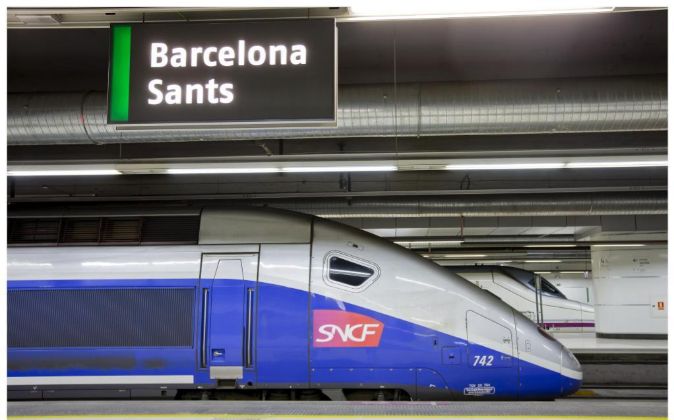 El AVE de Francia en la estación de Barcelona Sants.