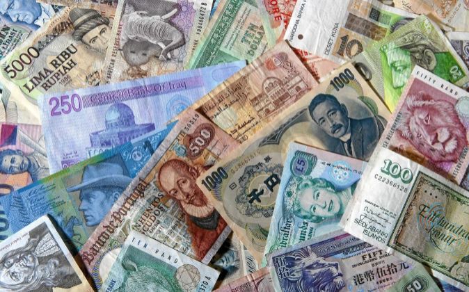 300 Millones De Pesos Colombianos A Euros
