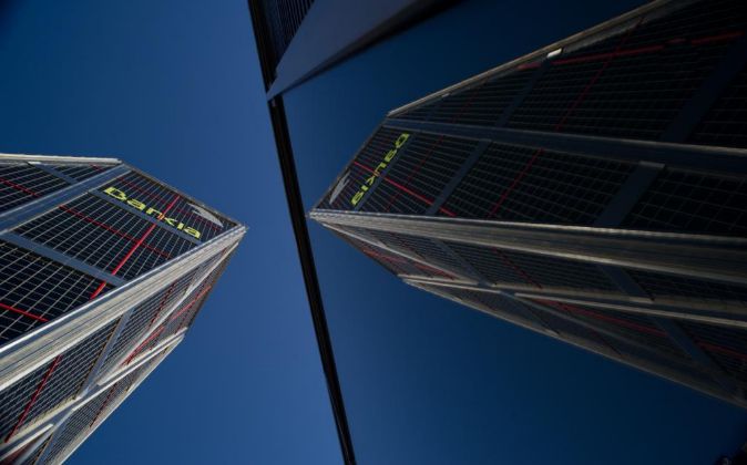 Vista de una de las torres Kio, sede central de Bankia en Madrid