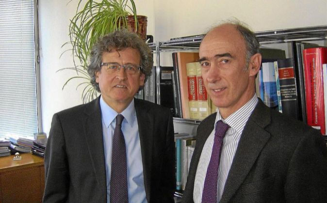 Tomás Arrieta, presidente del CRL, y Borja de la Sota, secretario...