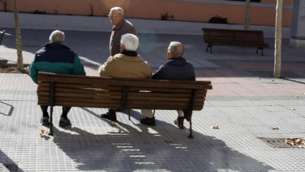 Los ciudadanos mayores de 65 años representan el 18,2% de la...