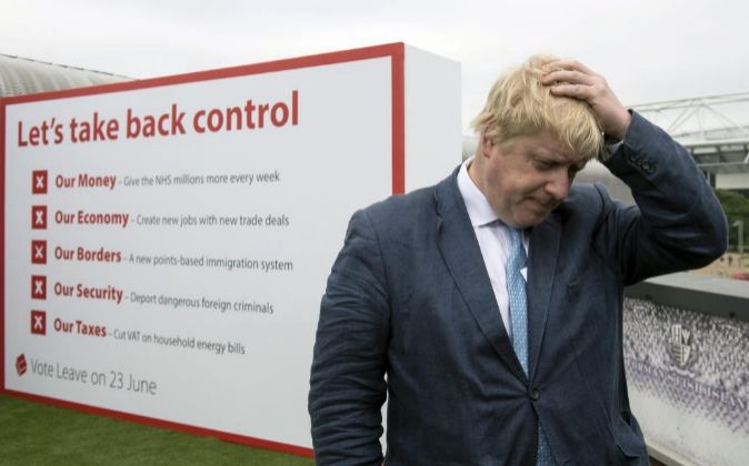 El exalcalde de Londres Boris Johnson, autoproclamado líder de los...