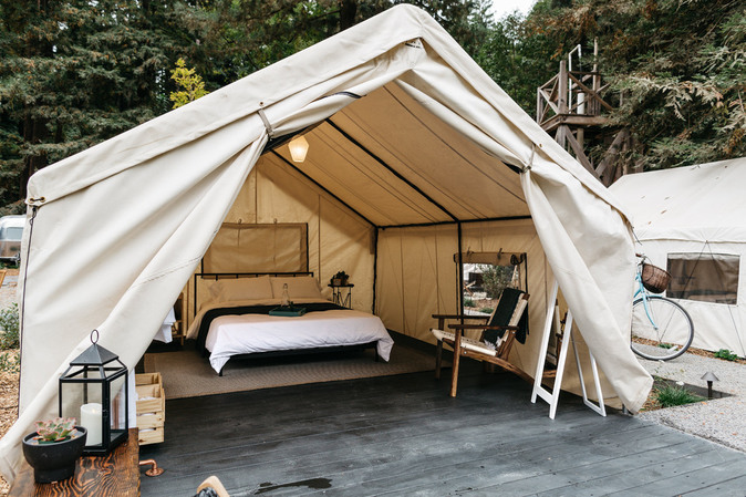 apasionado Molde Hassy Autocamp, el camping de lujo en el que podrá dormir en las clásicas  caravanas Airstream
