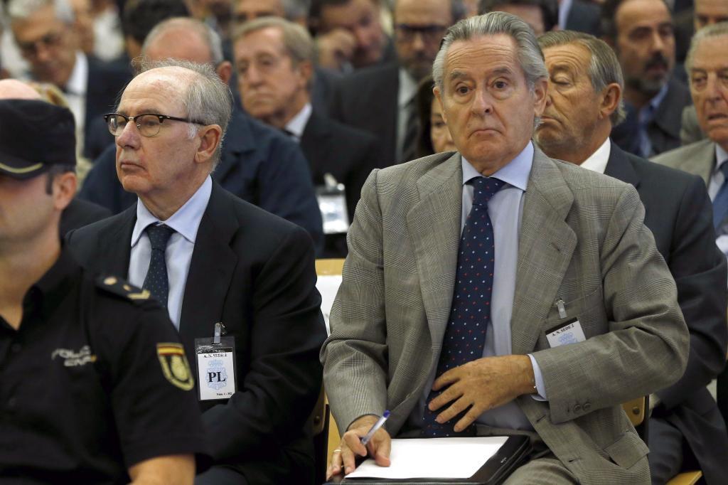 Los expresidentes de Caja Madrid Miguel Blesa (d) y Rodrigo Rato (i),...