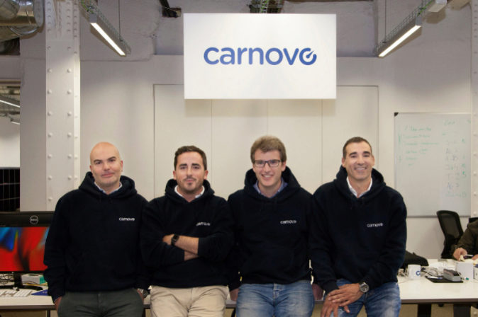 Ferran Jover (tercero por la izquierda) con el resto de fundadores