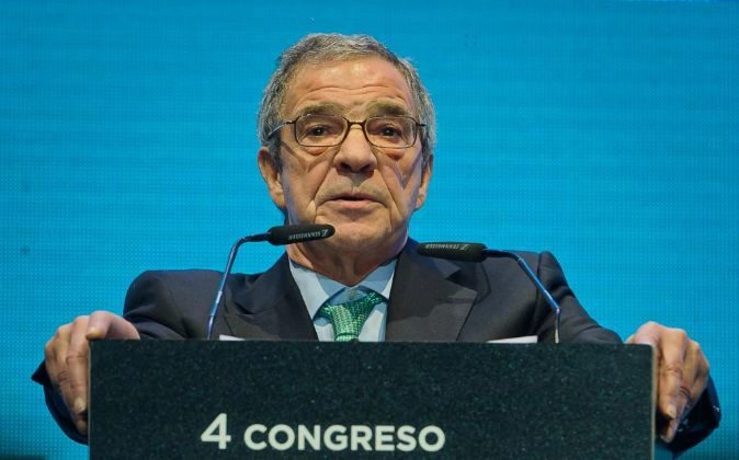 César Alierta, expresidente de Telefónica, durante un congreso el...