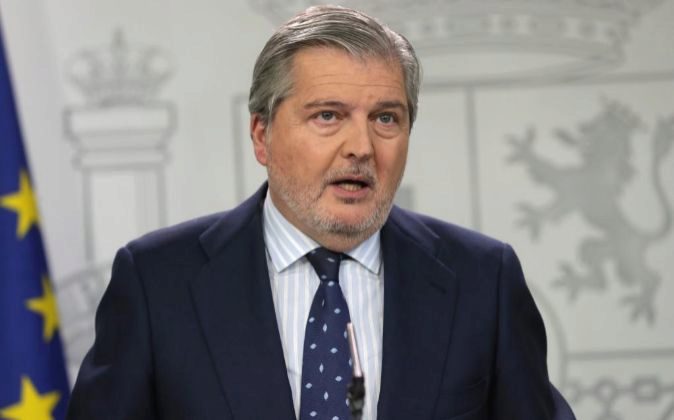 El ministro de Cultura y ministro Portavoz Iñigo Méndez de Vigo,...