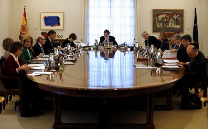 El presidente del Gobierno, Mariano Rajoy, preside la reunión del...