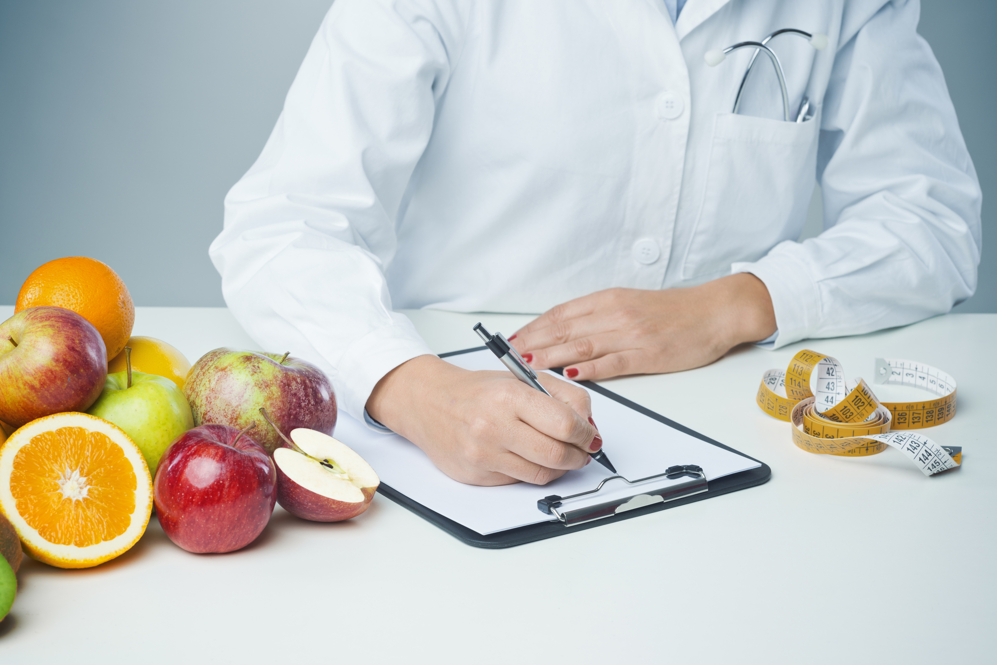 Comer menos proteínas puede promover la salud y la longevidad