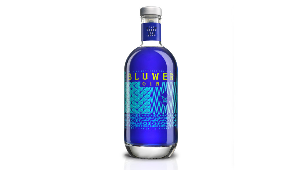 Bluwer Gin, la ginebra a base de una misteriosa flor tailandesa,...