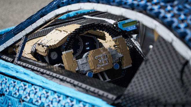 espiral marcador fotografía Un Bugatti Chiron con piezas de Lego y que se puede mover | EXPANSION