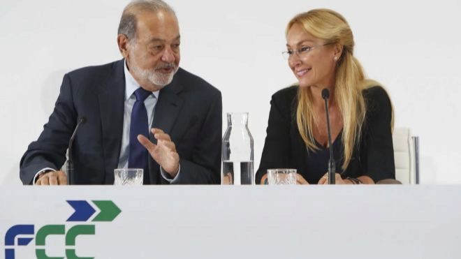 Carlos Slim y Esther Alcocer Koplowitz, en el último Investor Day de...