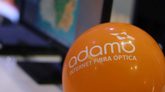 Adamo construye sus redes en zonas rurales y pueblos, a los que no...