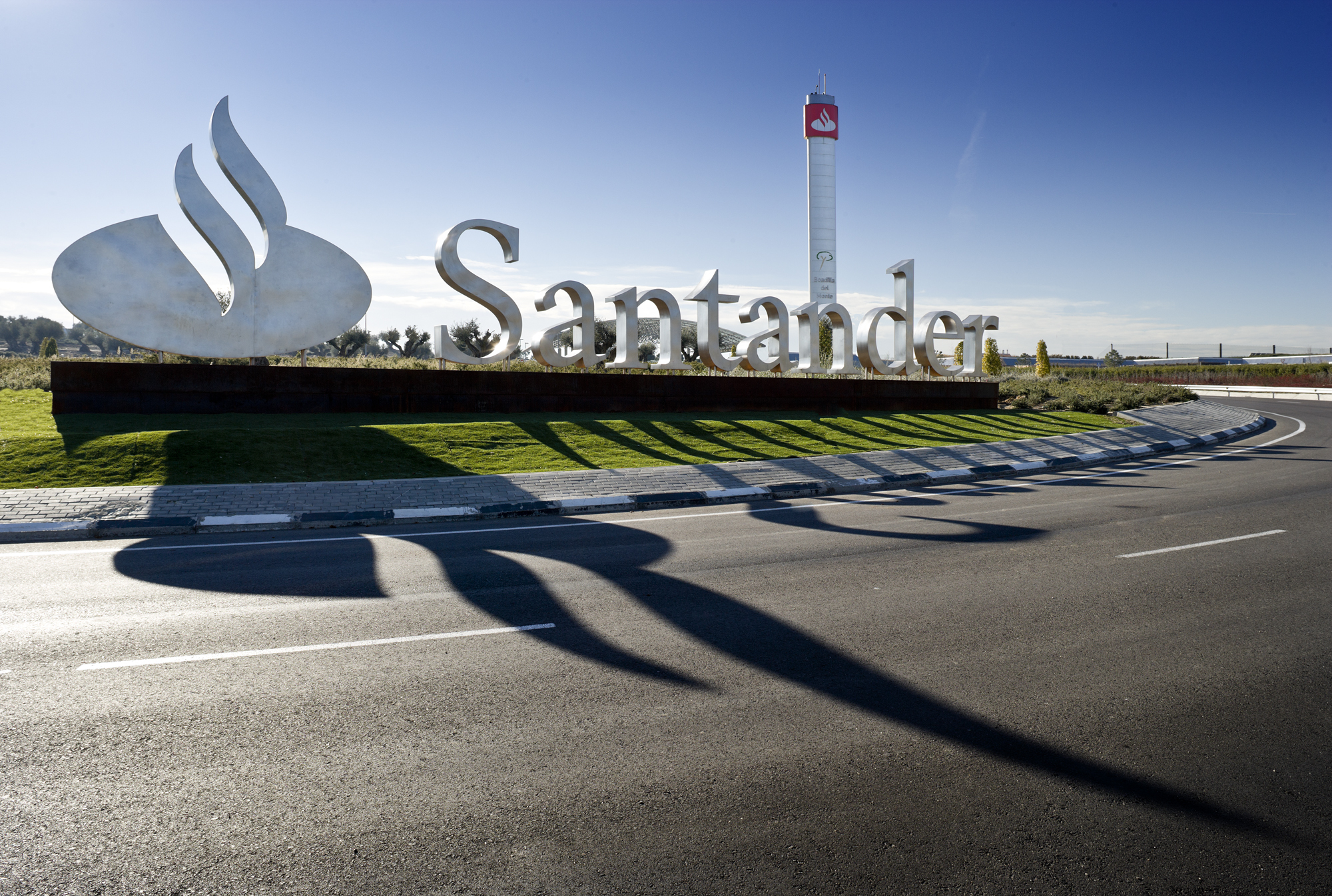 Santander, el banco con mayor potencial pese a subir un 315% desde 2023