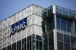 KPMG y EY rebajan de categoría a socios ante el fin del modelo del trabajo vitalicio