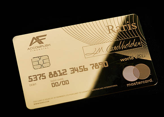 Noble Limpia la habitación Ventilación Así es Raris, la tarjeta de crédito más exclusiva del mundo que está hecha  de oro | Moda y caprichos