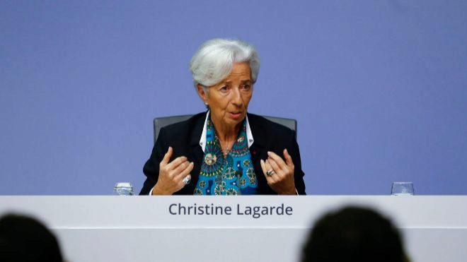 Christine Lagarde ofrece hoy su segunda rueda de prensa al frente del...