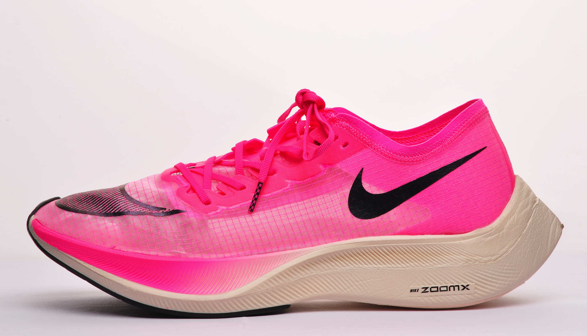 Nike Zoomx Vaporfly Next%: Probamos las zapatillas voladoras de que usaron liebres de Kipchoge | Moda y caprichos