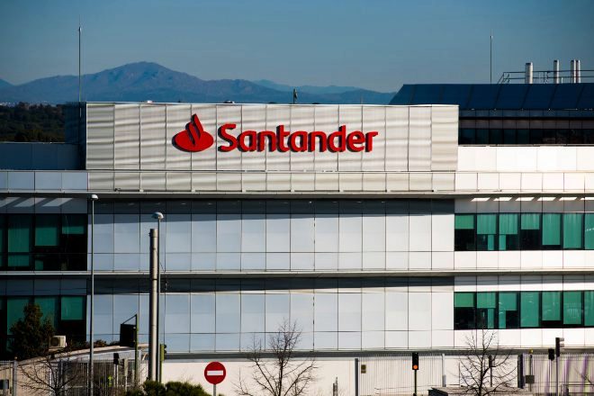 Estar confundido gritar Depresión Santander desembarca en Allianz Popular tras hacerse con el 100% por 935  millones | Banca