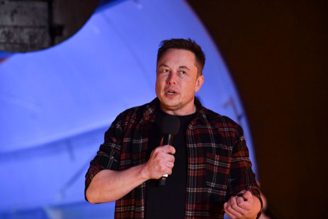 Elon Musk es el cofundador del fabricante de vehculos elctricos...