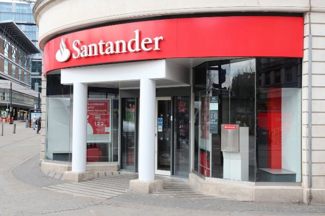 Sucursal de Santander en Manchester, Reino Unido.
