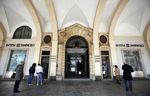 Intesa prepara una oferta sobre Monte dei Paschi para colapsar la fusión de BPM