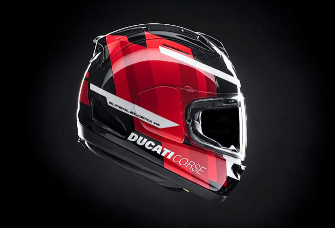 Ducati Corse Carbon 2 Superleggera V4, realizado por Arai, su precio es de 4.300 euros.   
