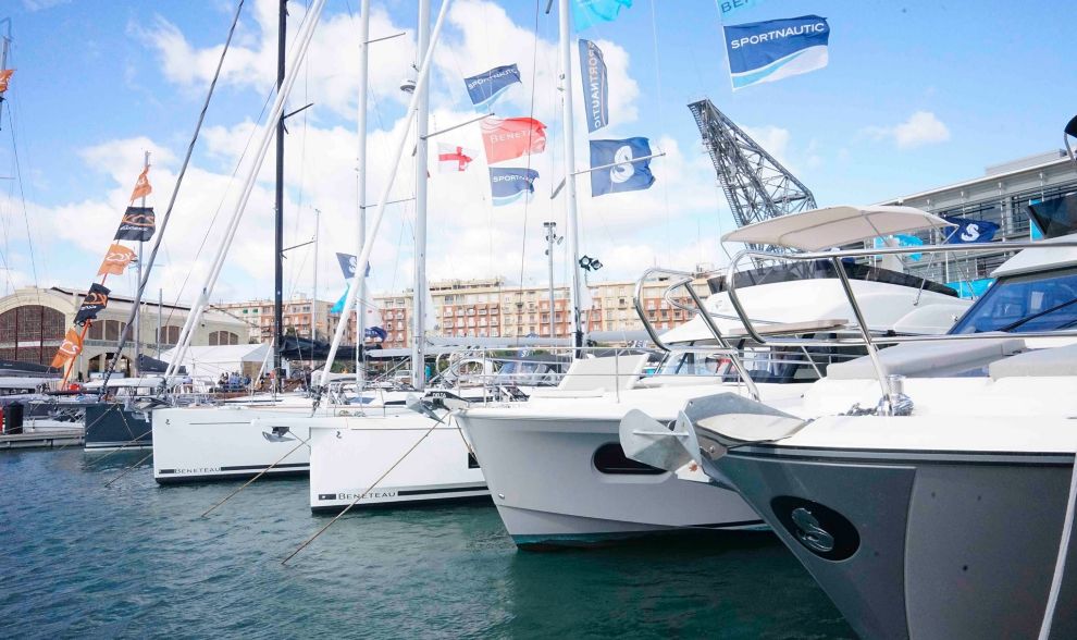 Varias embarcaciones expuestas en el Valencia Boat Show 2019.