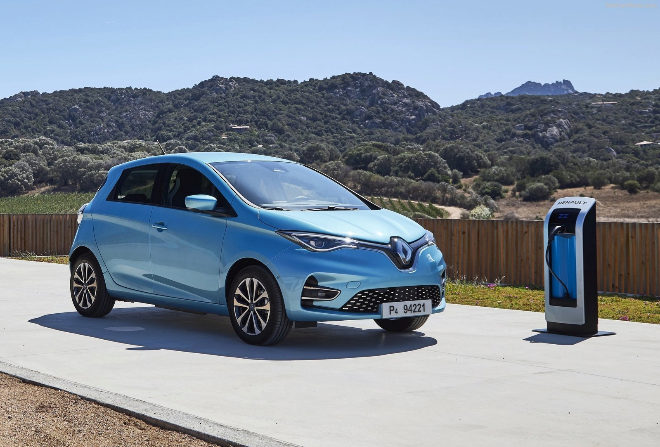 El Renault Zoe se benefici de su nueva generacin para liderar los 100% elctricos