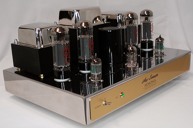 Los amplificadores de vlvula de Ars-Sonum son de los ms prestigiosos del mercado, especialmente en Estados Unidos. 