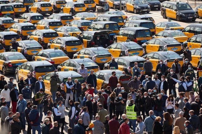 En esta ocasión, los taxistas descartan hacer huelga salvaje debido a la situación de pandemia.