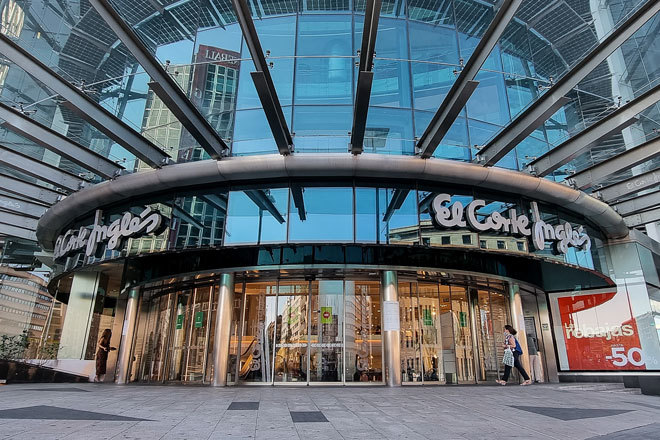 El Corte Inglés lanzará su tarjeta en otros comercios | Banca