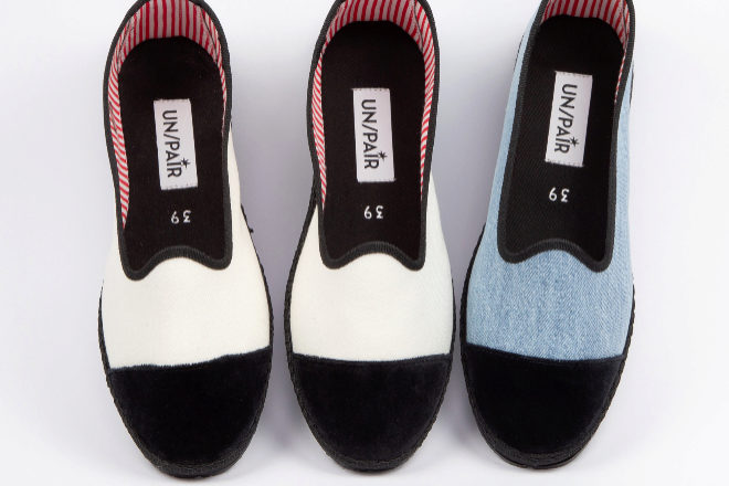 La primera coleccin de zapatos UN/PAIR de denim crudo y azul claro. 