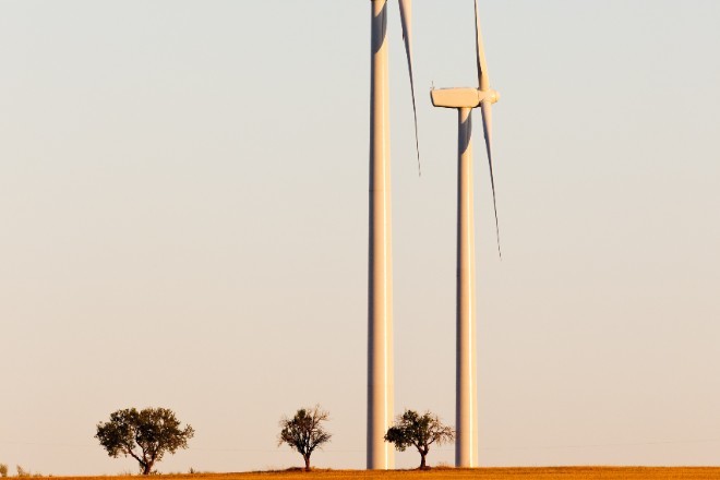 Las renovables, con la eólica a la cabeza, vuelan cada vez más alto