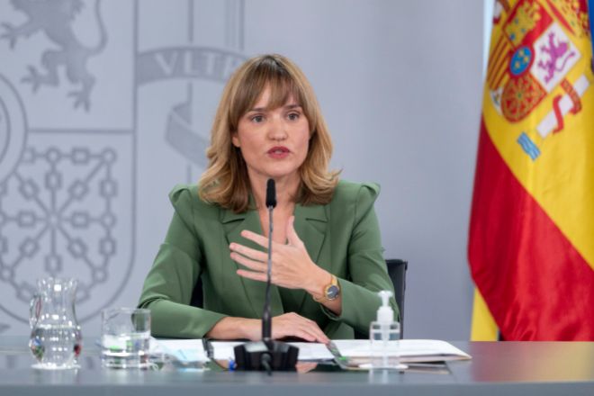 La ministra de Educación y Formación Profesional, Pilar Alegría, durante la rueda de prensa posterior al Consejo de Ministros celebrado este martes.