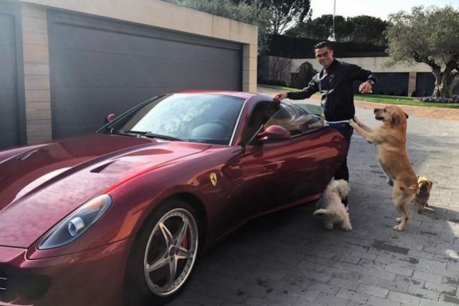 El luso mostró su Ferrari 599 GTB Fioriano en Instagram en 2016.