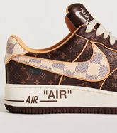 Sotheby&apos;s subasta las Nike &quot;Air Force 1&quot; diseñadas por Virgil Abloh...