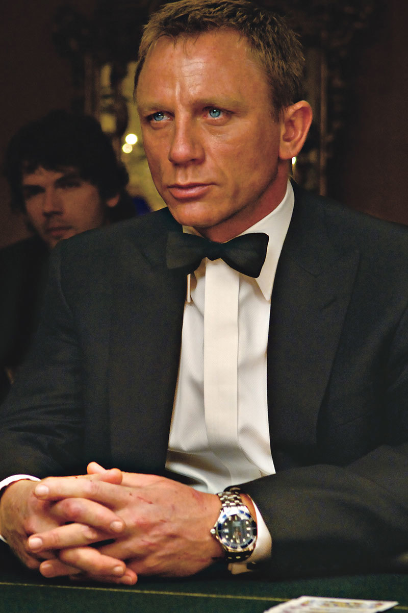 Daniel Craig, como James Bond, en un fotograma de "Casino Royal" con el reloj Seamaster Diver 300M Coaxial Chronometer. 