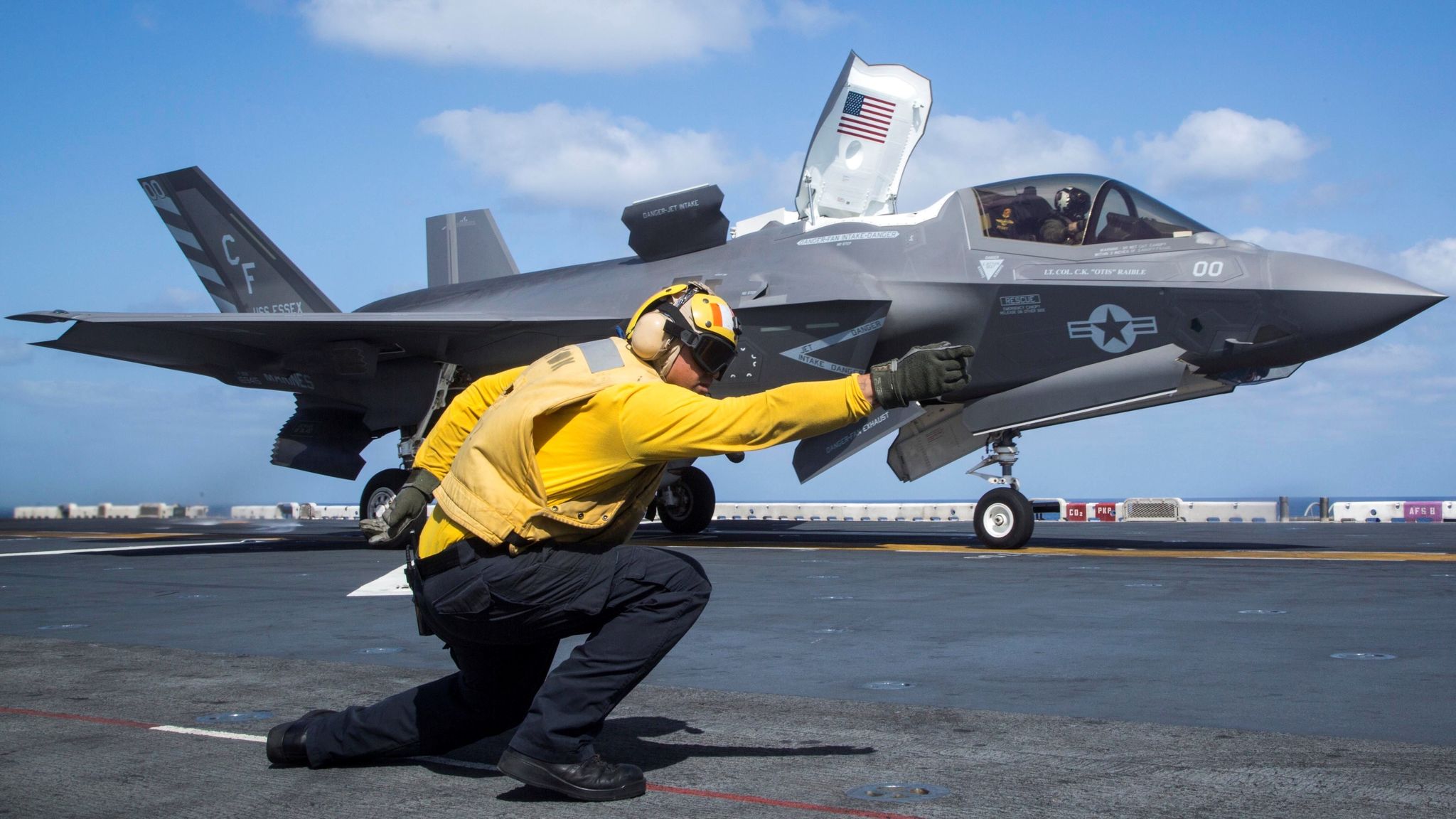 EEUU estudia desplegar armas nucleares en Europa