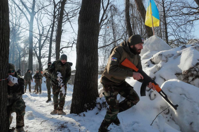 Trabajos cotizados para los que lo saben todo sobre el conflicto de Ucrania
